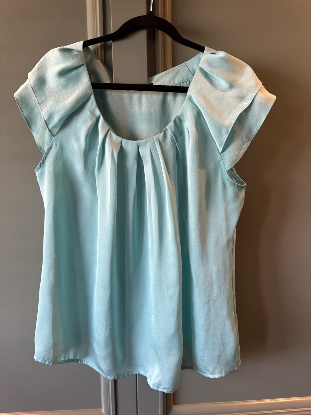 Violet & Claire Pale Green Pleated Cap Sleeve Blouse